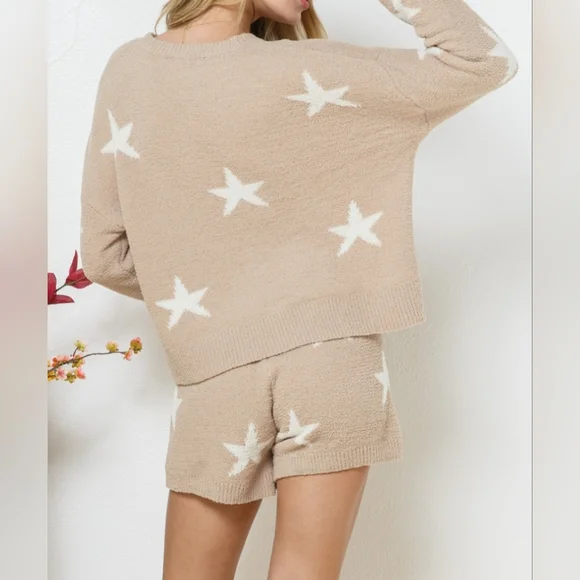 #159 Fabulous Soft Long Sleeve Star Print Top&Short 2pc Set - Picture 3 of 12